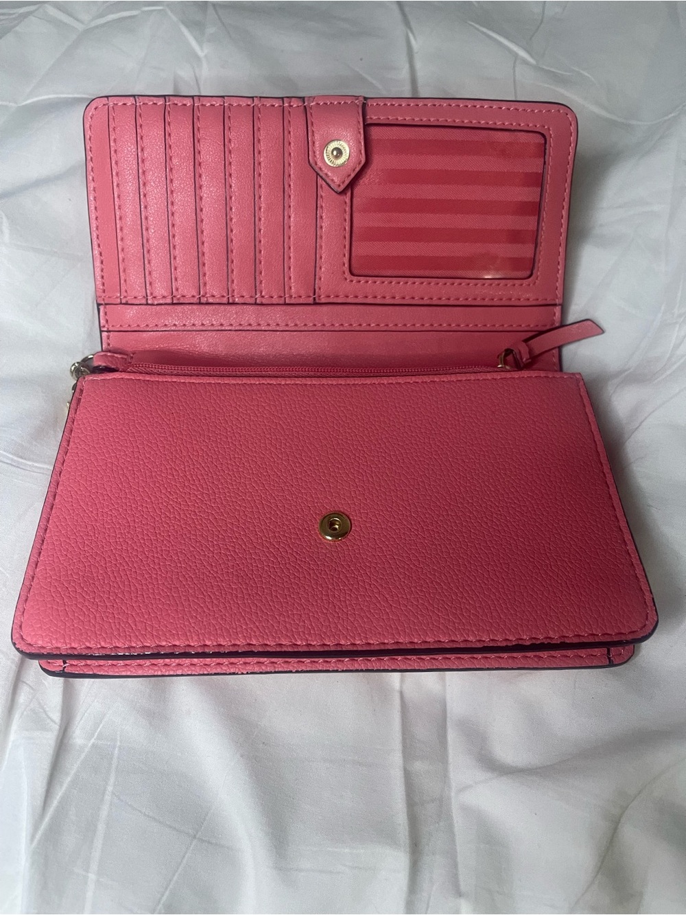 Victoria's Secret Pink Quilted Logo Crossbody Wallet With Pink Keychain - Picture 3 of 5
